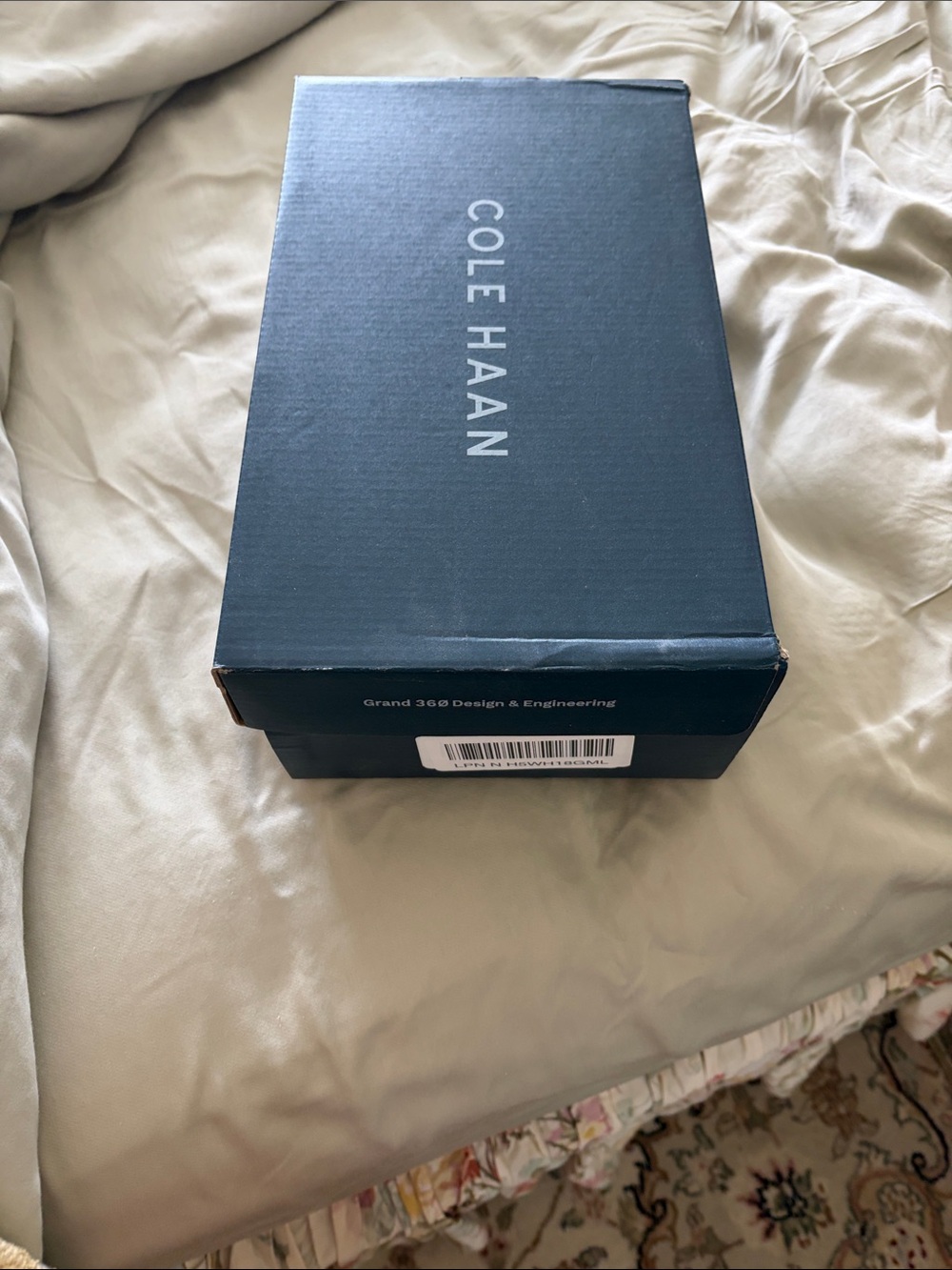 Cole Haan real leather penny loafers & Box - Picture 4 of 4